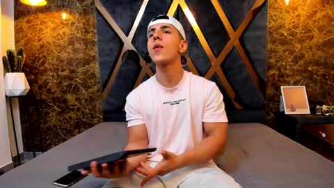 SALVATORE online show from 01-17-25, 02:18