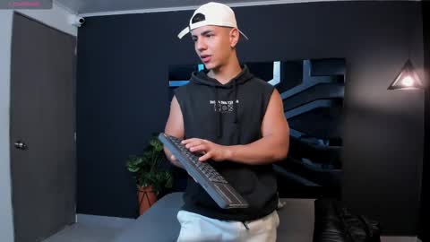 SALVATORE online show from 03-10-25, 11:10