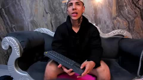 SALVATORE online show from 09-16-25, 11:33