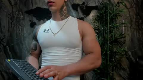 SALVATORE online show from 10-09-25, 05:11