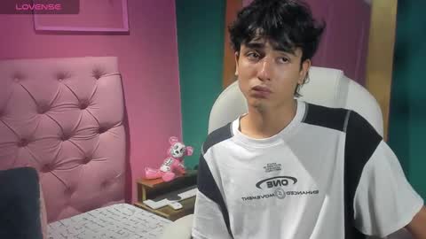 salvatore  online show from 12-04-24, 10:51