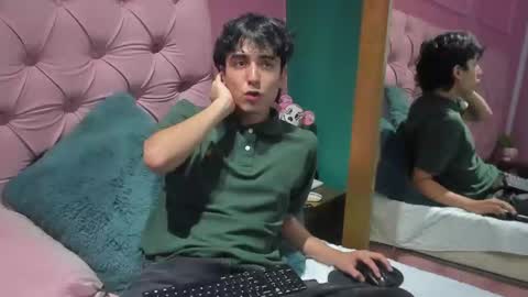 salvatore  online show from 12-11-24, 01:37