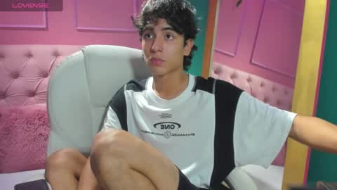 salvatore  online show from 01-07-25, 10:41