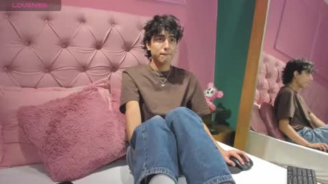 salvatore  online show from 01-14-25, 09:41