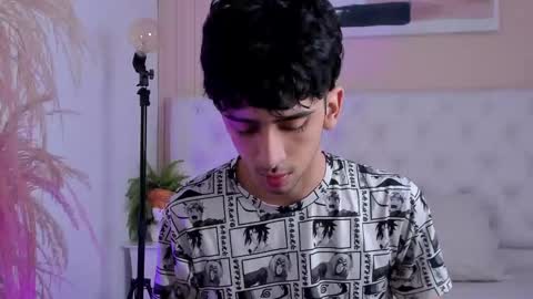 salvatore  online show from 10-06-25, 09:01