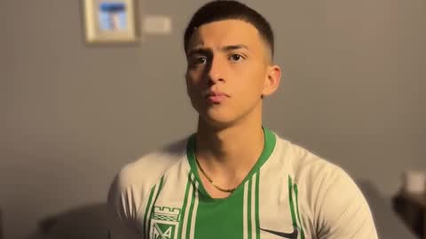 Salvatore online show from 11-10-25, 05:06