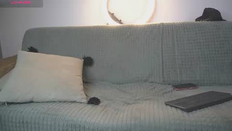 Esteban online show from 06-29-26, 10:54