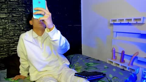 Snapshot of sam__cute chatting on 02-24-25, 07:11 sam__cute online show from 02-24-25, 07:11