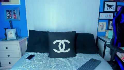 Snapshot of sam__cute chatting on 09-08-25, 03:33 sam__cute online show from 09-08-25, 03:33