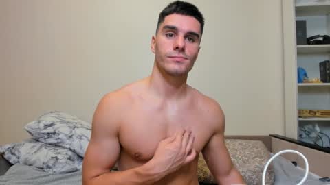 Snapshot of sam_huston18 chatting on 12-14-24, 03:40 BACK IN 2 WEEKS online show from 12-14-24, 03:40