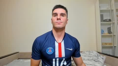 Snapshot of sam_huston18 chatting on 12-16-24, 09:09 BACK IN 2 WEEKS online show from 12-16-24, 09:09