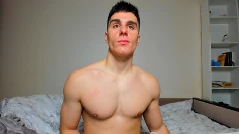 Snapshot of sam_huston18 chatting on 01-25-25, 10:39 BACK IN 2 WEEKS online show from 01-25-25, 10:39