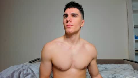 Snapshot of sam_huston18 chatting on 01-26-25, 10:02 BACK IN 2 WEEKS online show from 01-26-25, 10:02