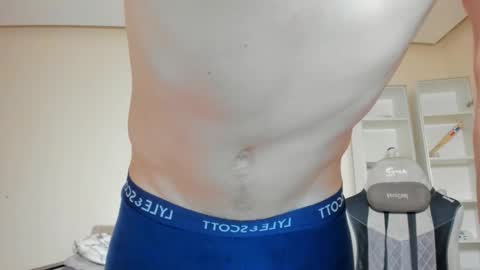 Snapshot of sam_huston18 chatting on 02-18-25, 04:37 BACK IN 2 WEEKS online show from 02-18-25, 04:37