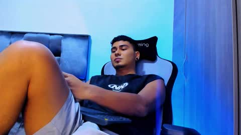 SAM online show from 12-18-25, 01:22