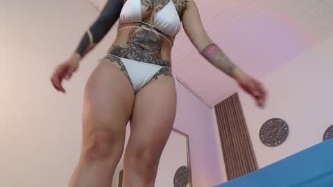 Snapshot of sam_mansson66 chatting on 01-30-25, 01:22 SAM MANSON online show from 01-30-25, 01:22