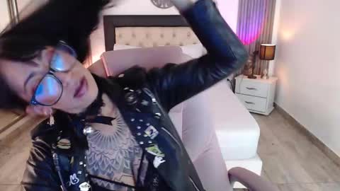 Snapshot of sam_mansson66 chatting on 02-06-25, 06:24 SAM MANSON online show from 02-06-25, 06:24