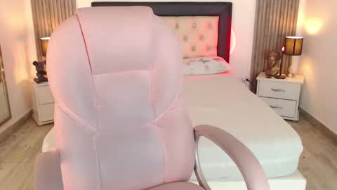 Snapshot of sam_mansson66 chatting on 02-25-25, 12:13 SAM MANSON online show from 02-25-25, 12:13