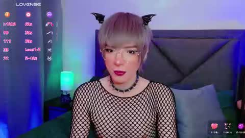 Sam online show from 06-12-26, 03:49