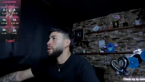 Snapshot of sam_stiglitz chatting on 05-20-26, 03:45 Sam online show from 05-20-26, 03:45
