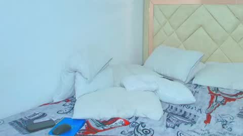 sam_tnt9 online show from 06-11-26, 02:53