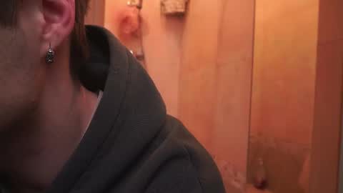 Snapshot of sam_w__ chatting on 02-22-25, 12:16 Sam online show from 02-22-25, 12:16