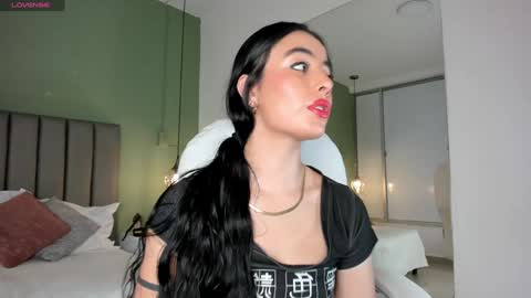 Snapshot of samaantharey chatting on 02-01-25, 01:55 Samantha online show from 02-01-25, 01:55