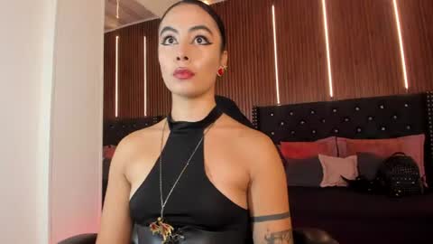 Snapshot of samaantharey chatting on 07-30-26, 11:53 Samantha online show from 07-30-26, 11:53