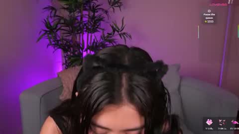 Snapshot of samai_3 chatting on 06-25-26, 03:17 Samai online show from 06-25-26, 03:17
