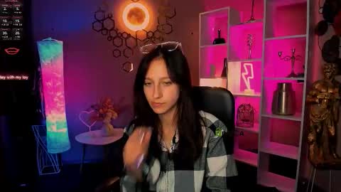 samanta_kisses online show from 12-18-25, 01:22