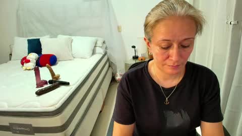 Samanta Stone online show from 05-28-26, 09:34