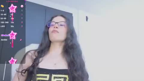 Snapshot of samantha_blow chatting on 06-17-26, 02:14 samantha_blow online show from 06-17-26, 02:14