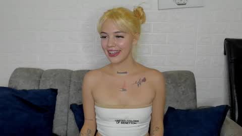 samantha_browwnn online show from 01-27-25, 01:05