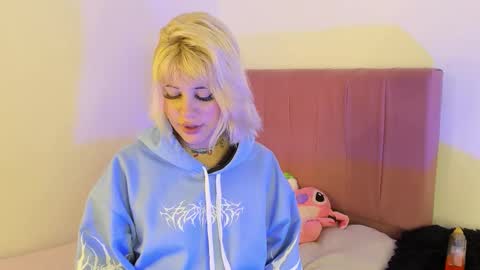 samantha_browwnn online show from 12-17-25, 03:34