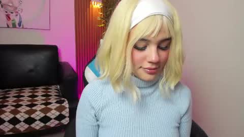 samantha_browwnn online show from 07-23-26, 11:41