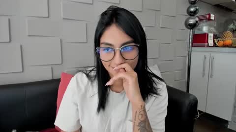 Samantha online show from 12-19-24, 04:13