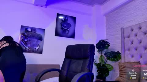 Samantha online show from 12-18-25, 01:06