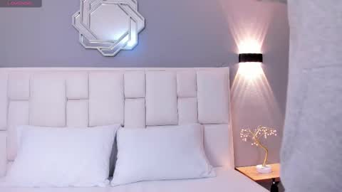  Samanthaa online show from 11-23-25, 12:27