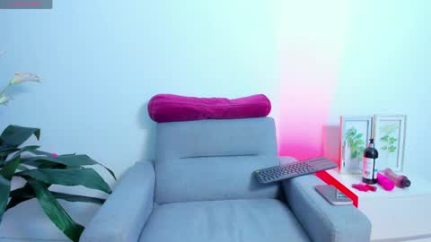 Samantha online show from 04-15-26, 04:19