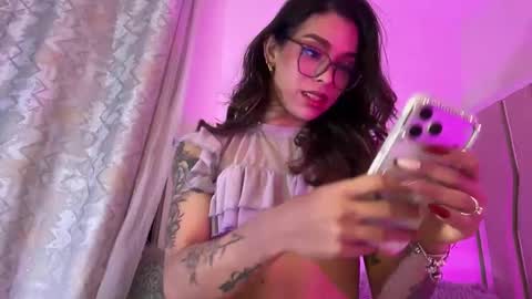Snapshot of samanthabernardo_ chatting on 03-13-26, 03:46 Samantha Bernardo online show from 03-13-26, 03:46