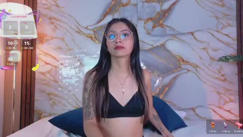 SAMANTHA ECHEVERRY online show from 06-08-26, 07:47