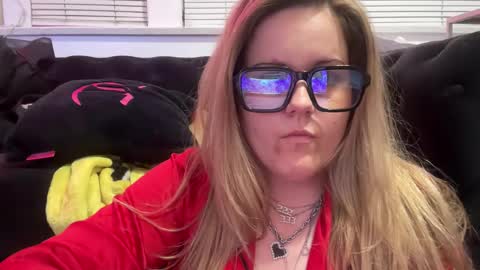 samanthafever online show from 05-18-26, 07:58