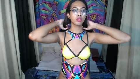 Snapshot of samanthag_17 chatting on 02-05-26, 11:15 Samantha online show from 02-05-26, 11:15