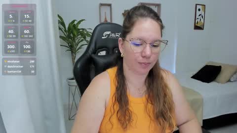 Snapshot of samanthaleon chatting on 12-19-24, 08:34 Samantha samy online show from 12-19-24, 08:34