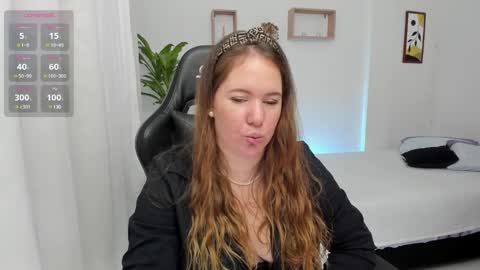 Snapshot of samanthaleon chatting on 12-31-24, 01:36 Samantha samy online show from 12-31-24, 01:36