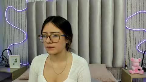 Alejandra  online show from 02-11-26, 11:04