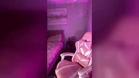 Snapshot of samanthaporsha chatting on 08-01-26, 04:01 samanthaporsha online show from 08-01-26, 04:01