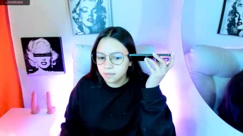 Samantha online show from 03-24-26, 03:28