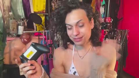 Snapshot of samanthasayten chatting on 11-11-25, 02:17 Samantha SayTen online show from 11-11-25, 02:17