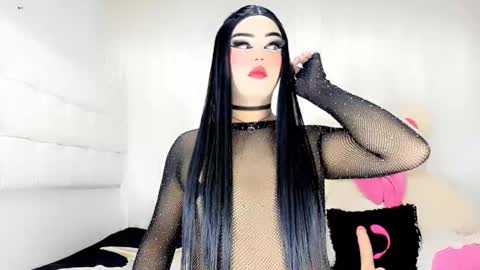 samanthax_xissadora1 online show from 02-16-25, 08:10